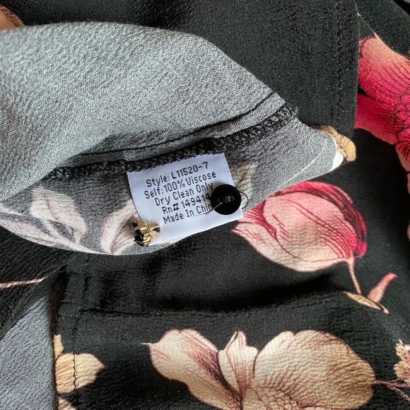 NWT Johnny Was Taos Black Floral Button Down - Picture 13 of 13